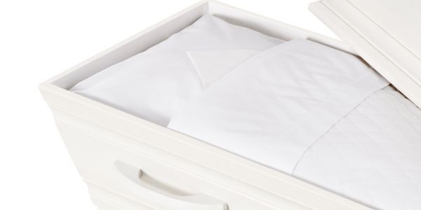 Sandholm Vit Lasyr Inredning